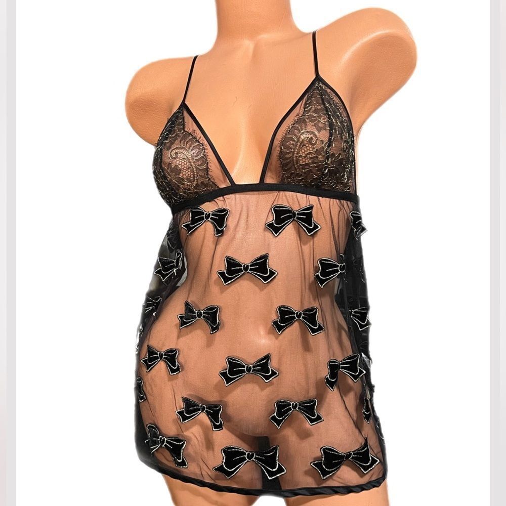 Victoria’s Secret Designer Collection Sexy Bows appliqué Mesh Babydoll black 34C